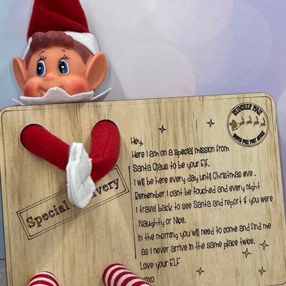 Elf arrival wooden postcard