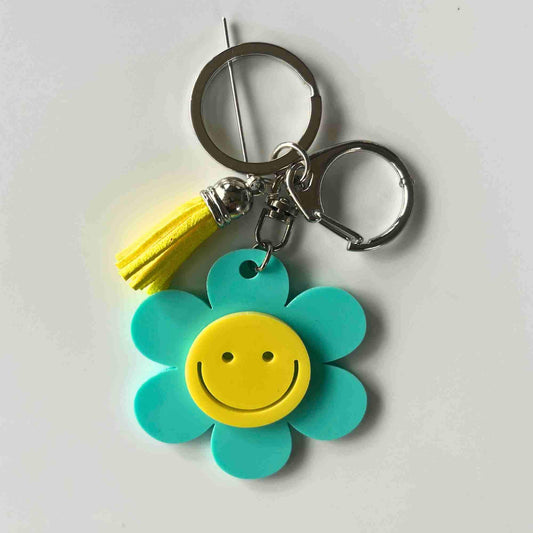 Smiley daisy keyring