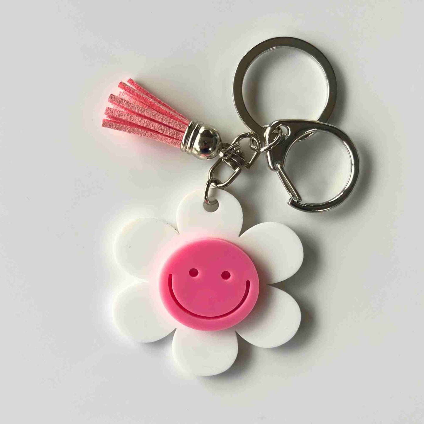 Smiley daisy keyring
