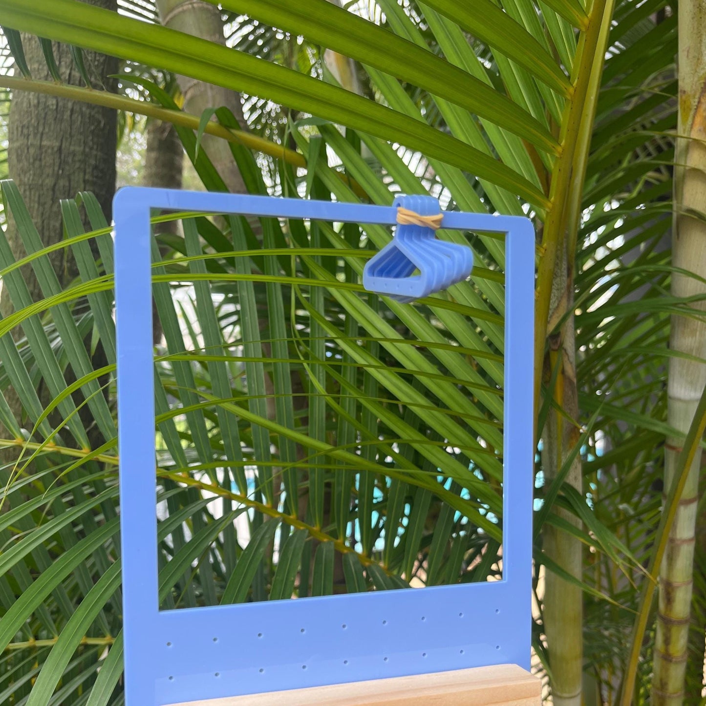 Coat Hanger Earring Stand